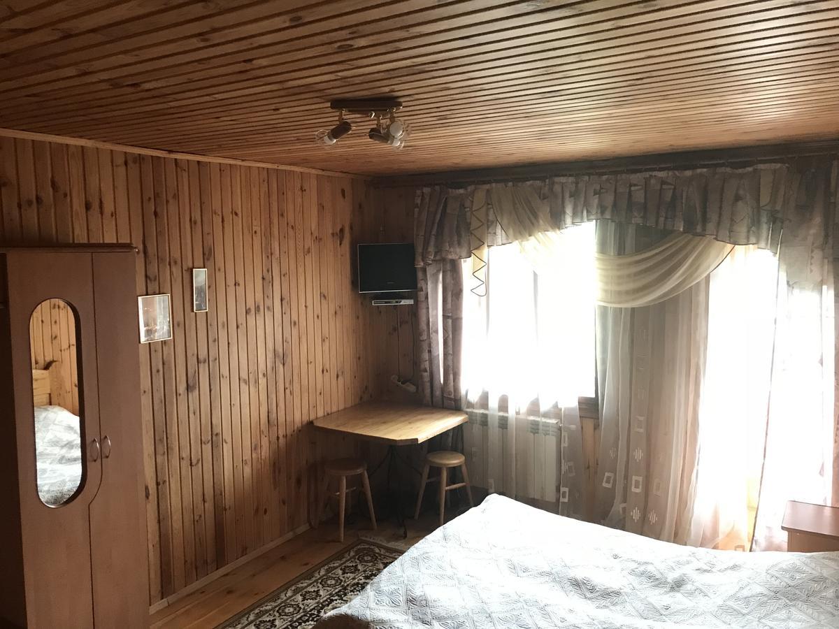 Садиба Червона Калина Private Estate Chervona Kalyna Yaremche Dış mekan fotoğraf