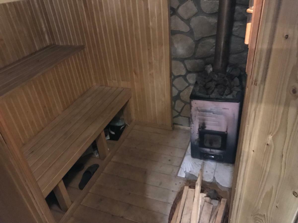 Садиба Червона Калина Private Estate Chervona Kalyna Yaremche Dış mekan fotoğraf