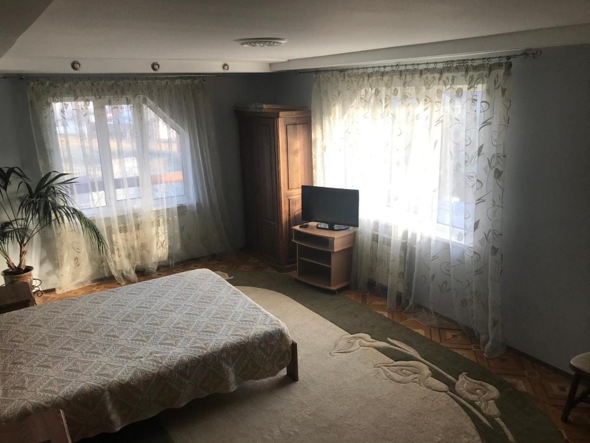 Садиба Червона Калина Private Estate Chervona Kalyna Yaremche Dış mekan fotoğraf
