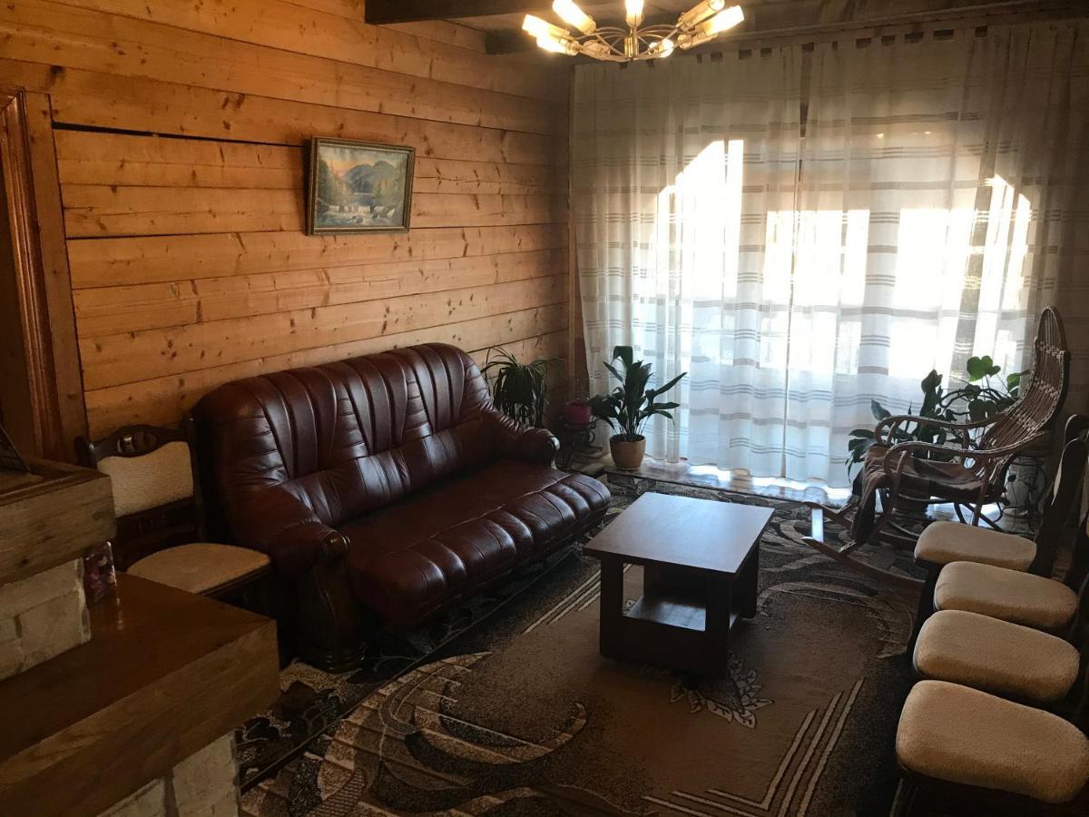 Садиба Червона Калина Private Estate Chervona Kalyna Yaremche Dış mekan fotoğraf