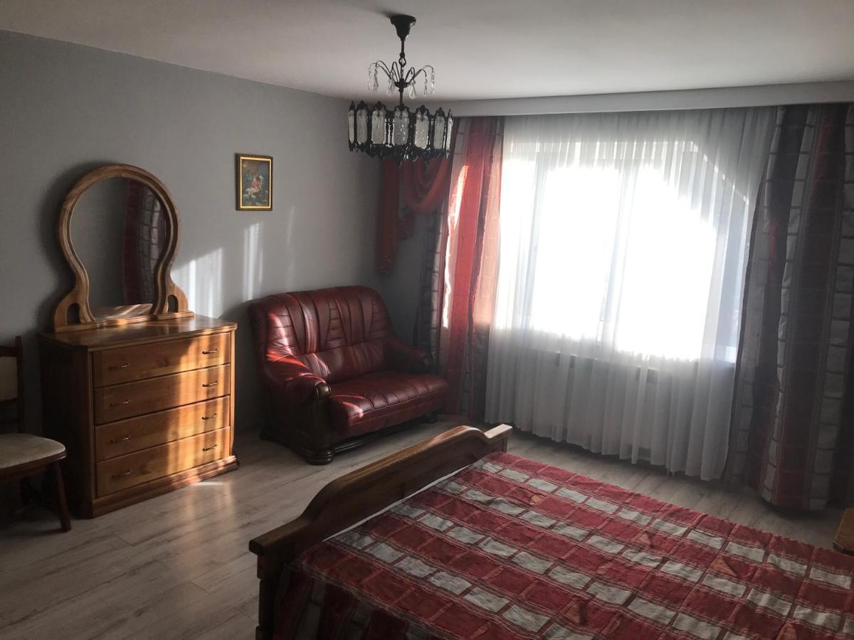 Садиба Червона Калина Private Estate Chervona Kalyna Yaremche Dış mekan fotoğraf