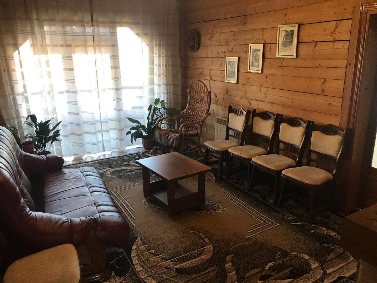 Садиба Червона Калина Private Estate Chervona Kalyna Yaremche Dış mekan fotoğraf
